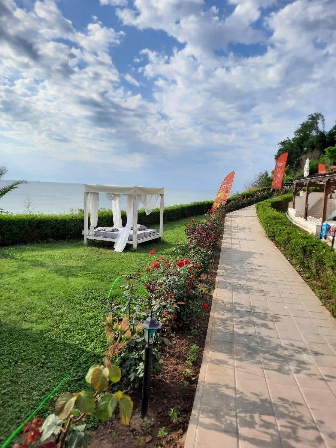 Byala Vista Cliff Apartments Exterior photo